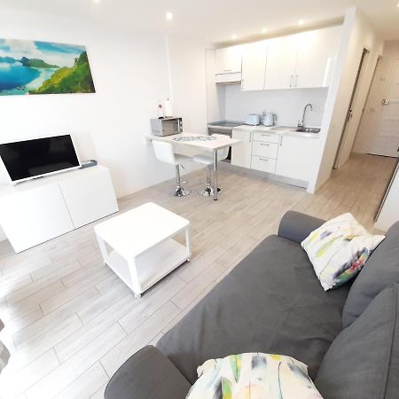 Playa Honda Luxury Apartment อาโรนา ภายนอก รูปภาพ