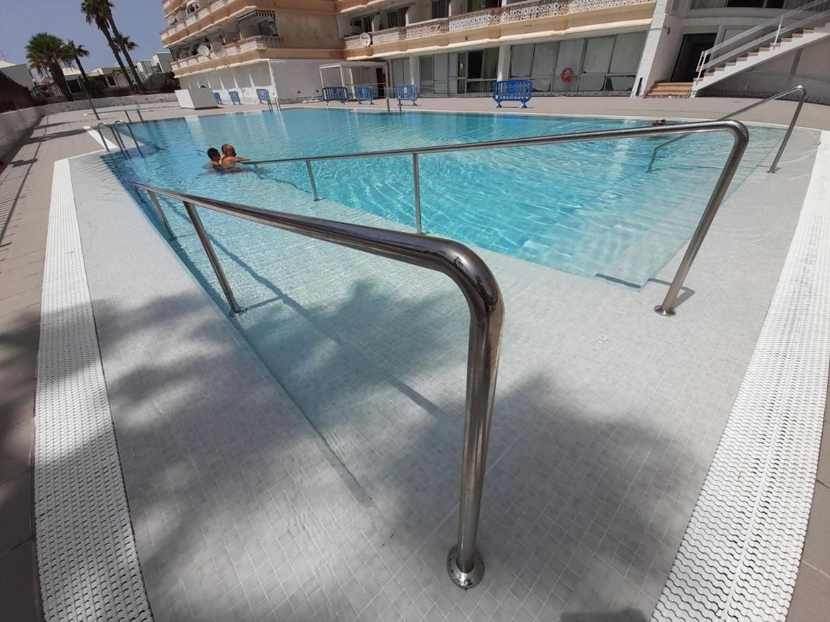Playa Honda Luxury Apartment อาโรนา ภายนอก รูปภาพ